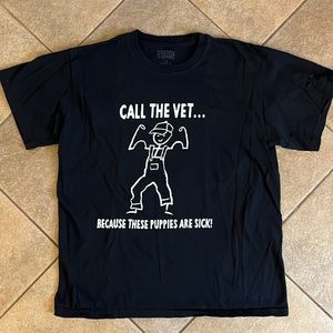 Lifestyle Legends Call the Vet shirt size medium